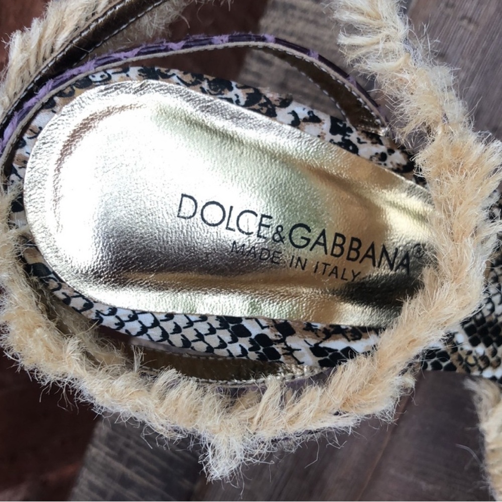 VINTAGE Dolce & Gabbana python skin Heels